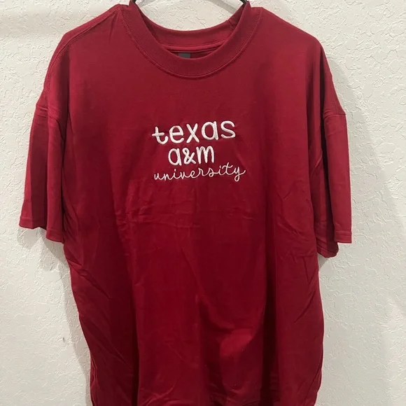 Custom Texas A&M University Maroon Shirt - Picture 5 of 5